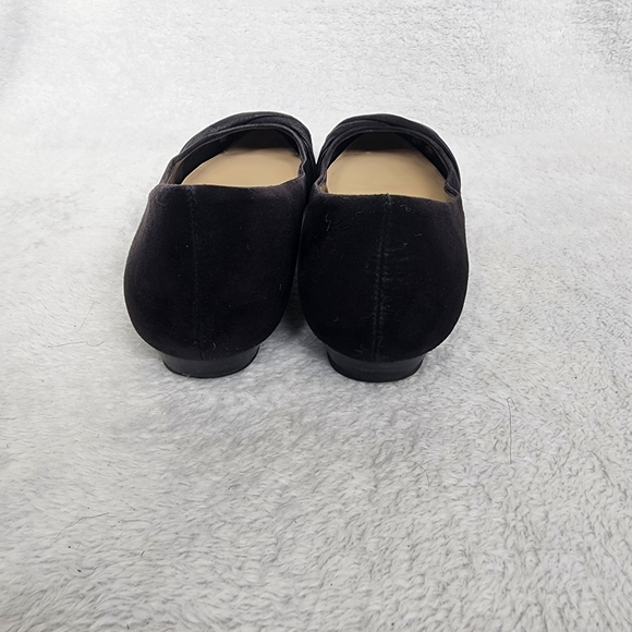 Coach and Four Size 8 Elegant Black Flats with Twist Detail - Picture 3 of 8